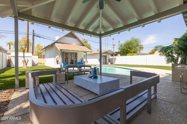 70 W LYNWOOD Street, Phoenix, AZ 85003