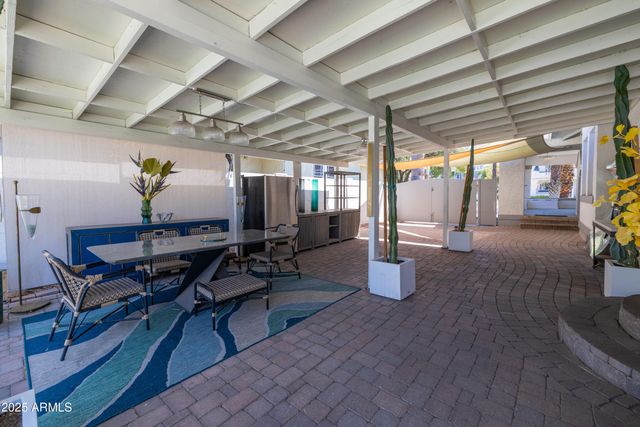 70 W LYNWOOD Street, Phoenix, AZ 85003