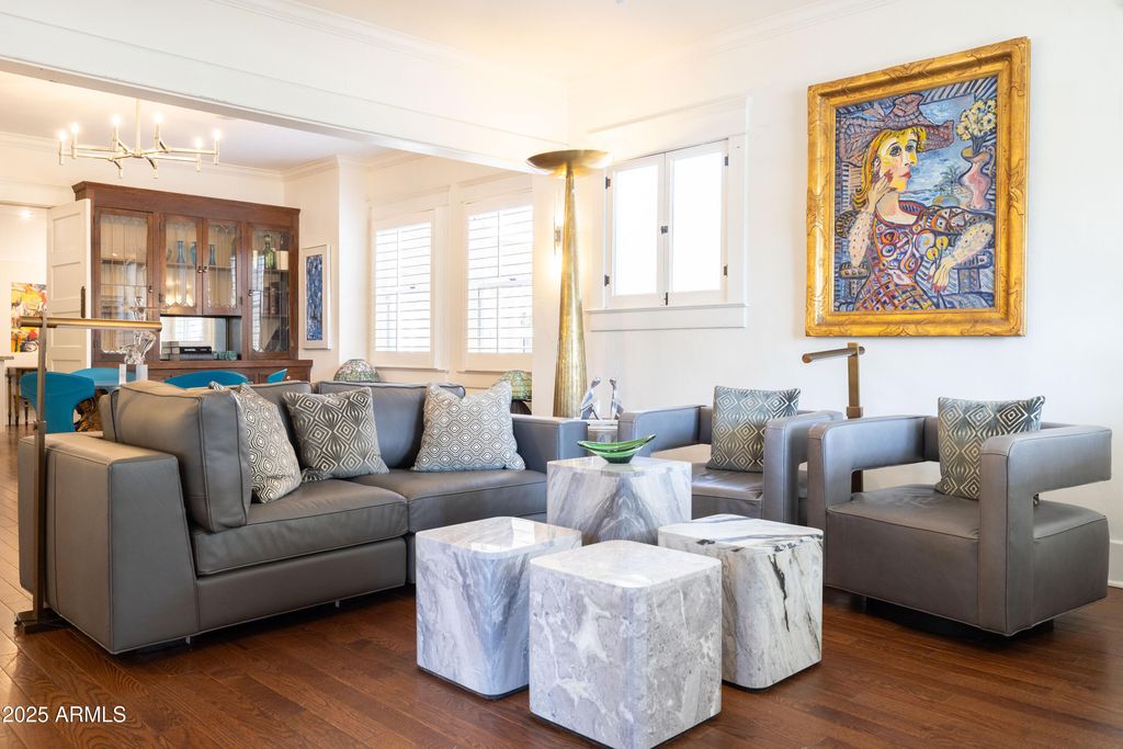 Image 10 of property listing at 70 W LYNWOOD Street, Phoenix, AZ 85003