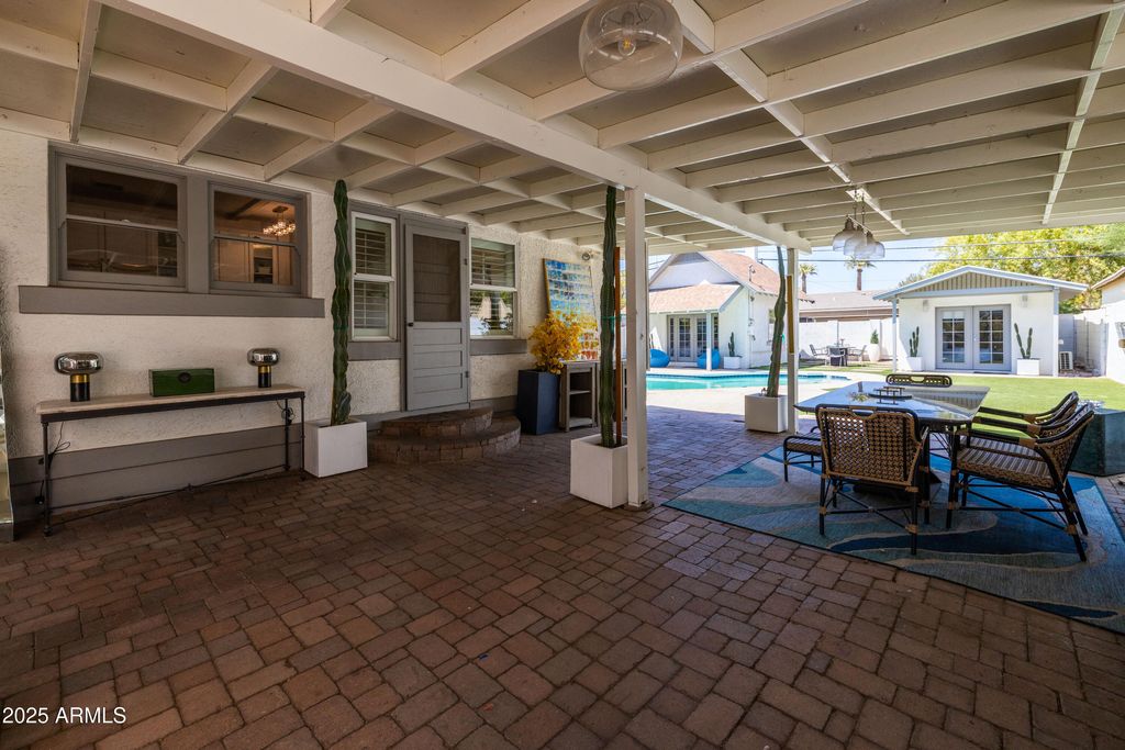 Image 43 of property listing at 70 W LYNWOOD Street, Phoenix, AZ 85003