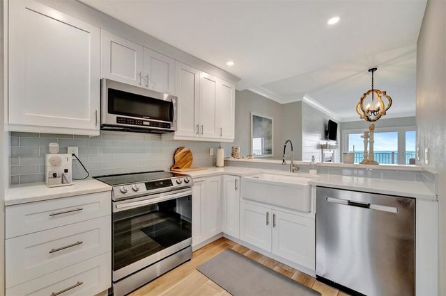 1582 GULF BOULEVARD 1507, Clearwater Beach, FL 33767