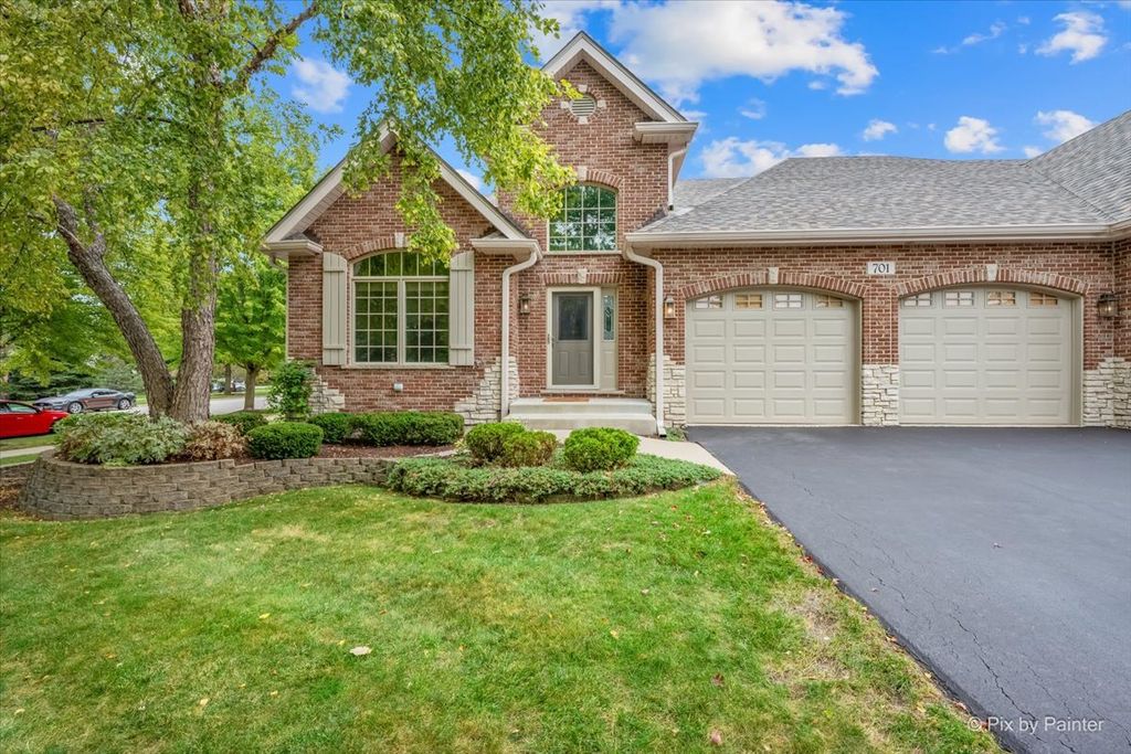 701 Kelly Court, Roselle, IL 60172 — photo 4
