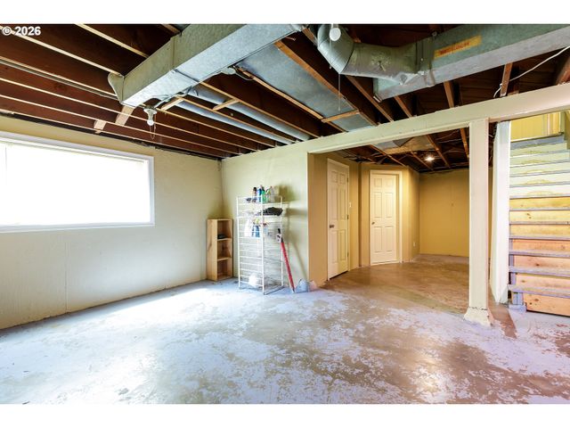 232 Ne RUSSET St, Portland, OR 97211