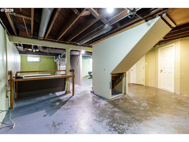 232 Ne RUSSET St, Portland, OR 97211