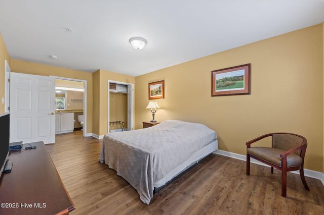 490 Little River Farm Boulevard 101a, Carthage, NC 28327