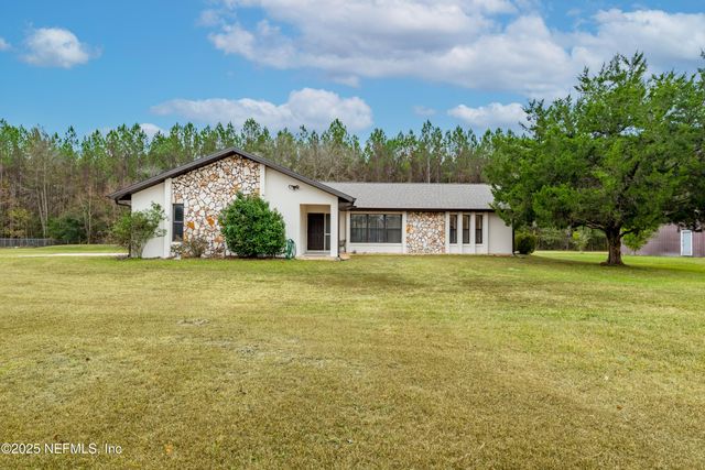 5882 NW 200TH Street, Starke, FL 32091