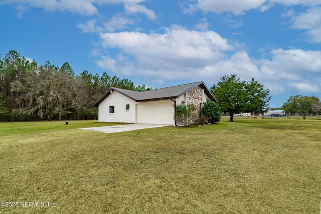 5882 NW 200TH Street, Starke, FL 32091