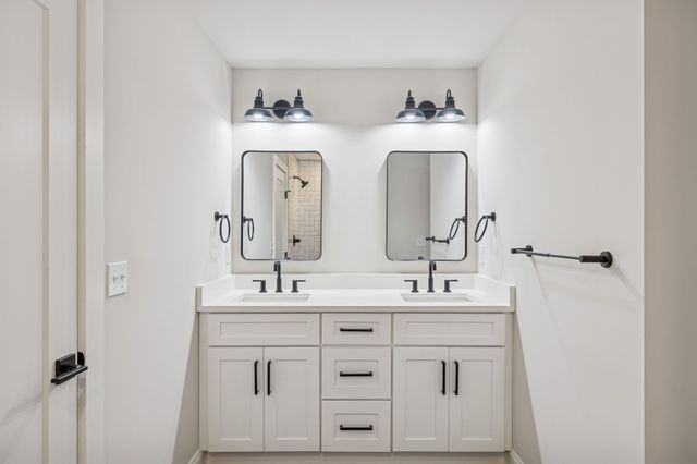 200 Raymond St Unit 3, Nashville, TN 37211