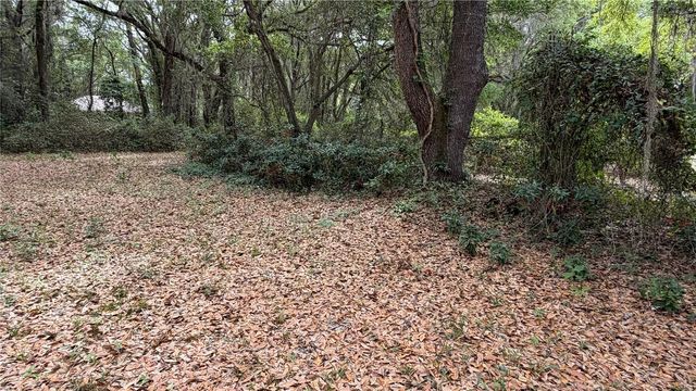 7526 NE 221ST STREET, Melrose, FL 32666