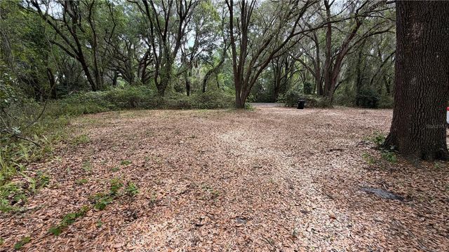 7526 NE 221ST STREET, Melrose, FL 32666