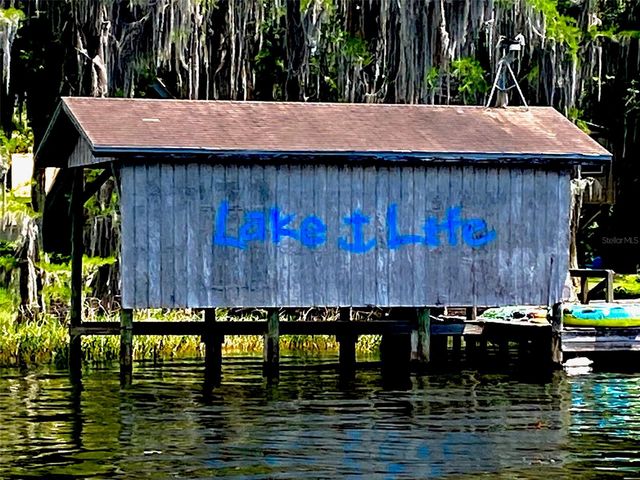 7526 NE 221ST STREET, Melrose, FL 32666