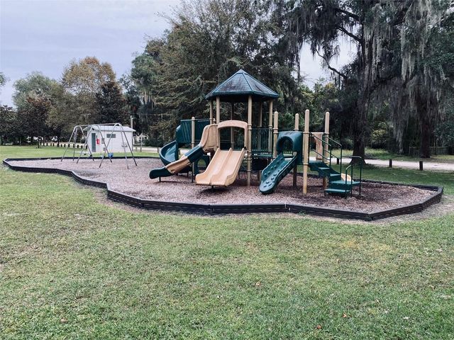 7526 NE 221ST STREET, Melrose, FL 32666