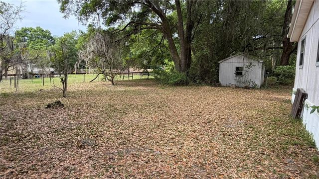 7526 NE 221ST STREET, Melrose, FL 32666