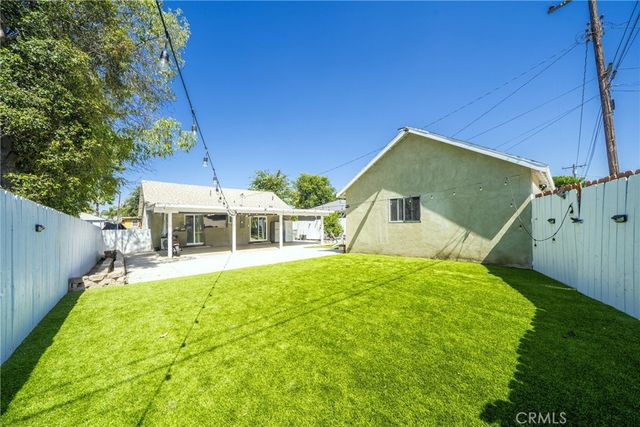 412 S Bedford, La Habra, CA 90631