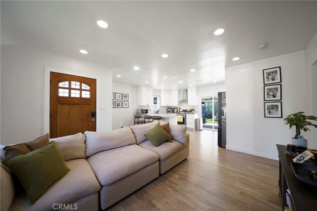 412 S Bedford, La Habra, CA 90631