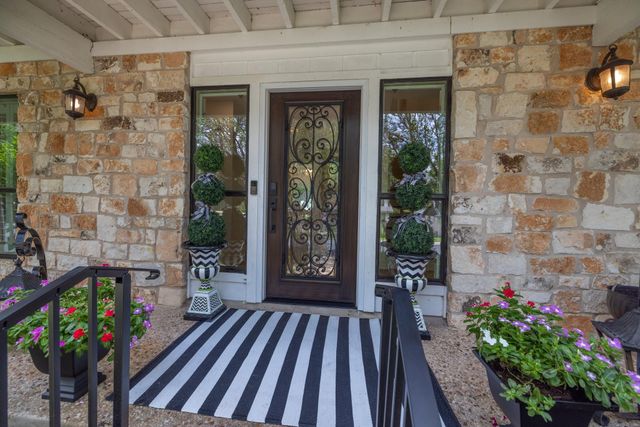 10507 Plumewood DR, Austin, TX 78750