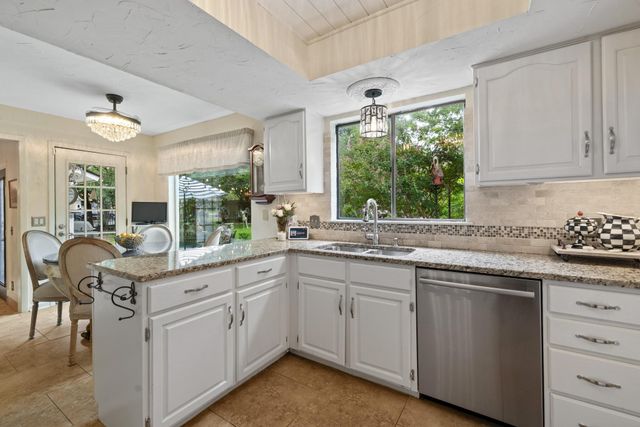 10507 Plumewood DR, Austin, TX 78750