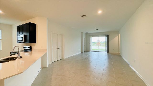 905 CITRUS RESERVE BOULEVARD, Davenport, FL 33837
