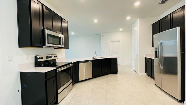 905 CITRUS RESERVE BOULEVARD, Davenport, FL 33837