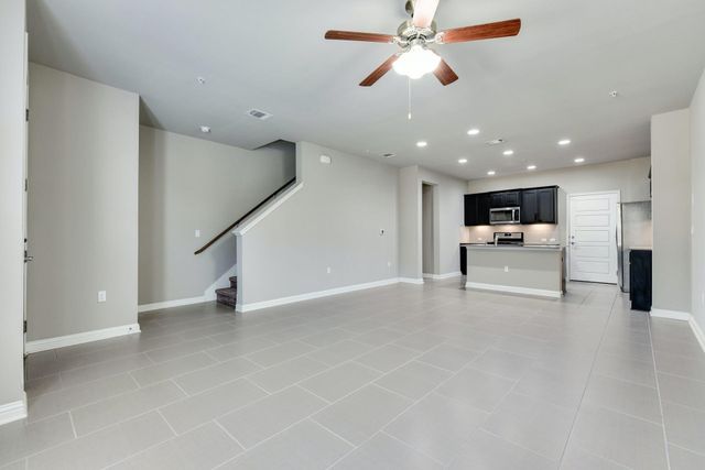 13800 Lyndhurst ST 274, Austin, TX 78717