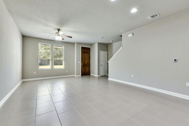 13800 Lyndhurst ST 274, Austin, TX 78717