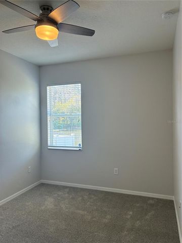 31318 HEATHERSTONE DR, Wesley Chapel, FL 33543