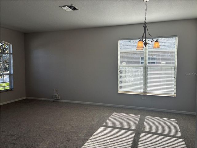 31318 HEATHERSTONE DR, Wesley Chapel, FL 33543