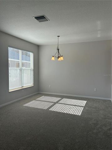 31318 HEATHERSTONE DR, Wesley Chapel, FL 33543