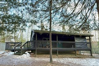 279 Lakeshore Drive, Oxford, WI 53952