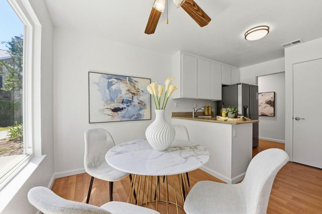 2567 Easton Lane 27, San Jose, CA 95133