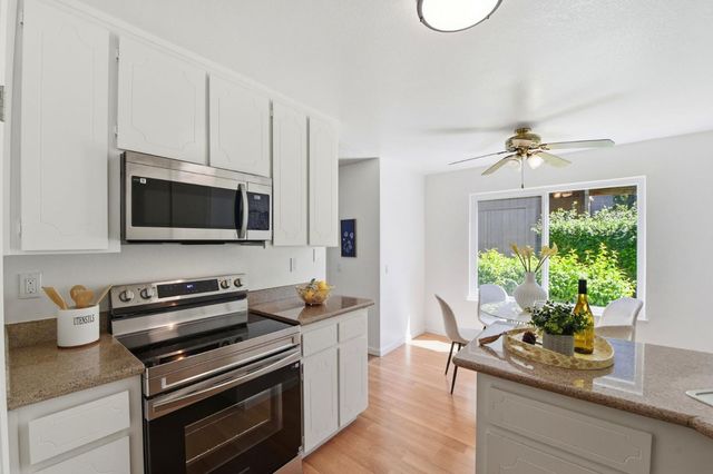 2567 Easton Lane 27, San Jose, CA 95133