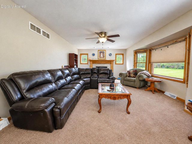N73W15494 Paseo LANE, Menomonee Falls, WI 53051