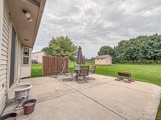 N73W15494 Paseo LANE, Menomonee Falls, WI 53051