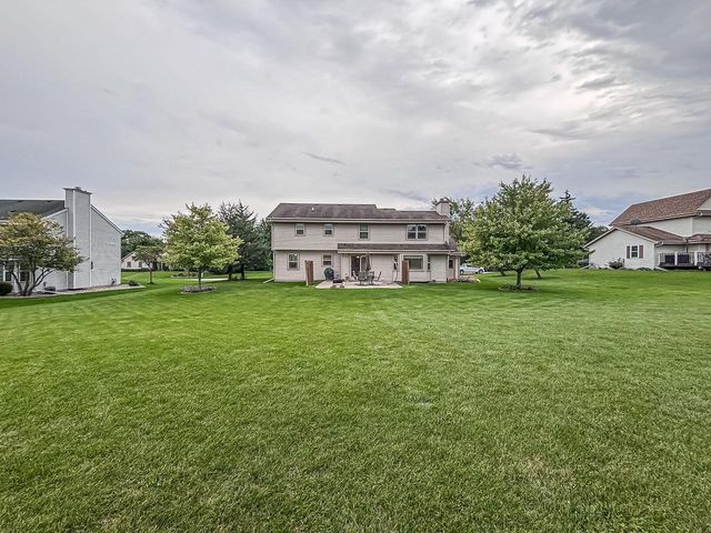 N73W15494 Paseo LANE, Menomonee Falls, WI 53051
