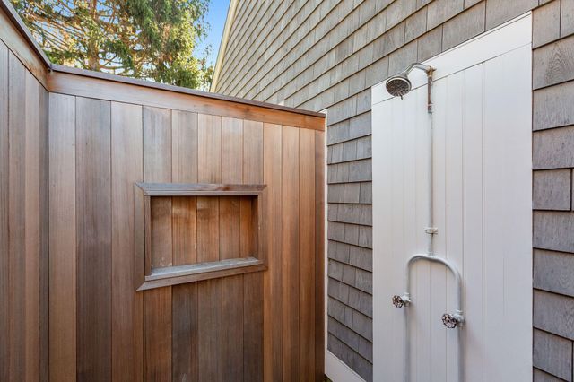 18 Captain Stanley Road, South Yarmouth, MA 02664