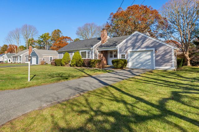 18 Captain Stanley Road, South Yarmouth, MA 02664
