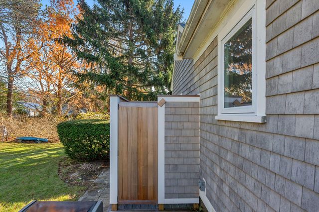 18 Captain Stanley Road, South Yarmouth, MA 02664