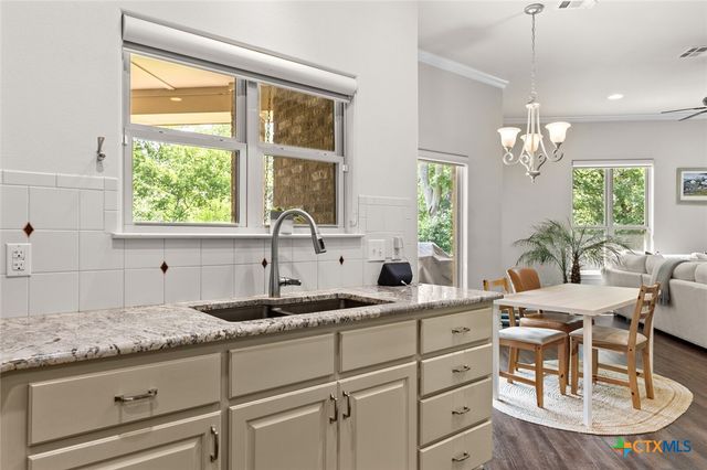 2809 Creek Side Drive, Temple, TX 76502