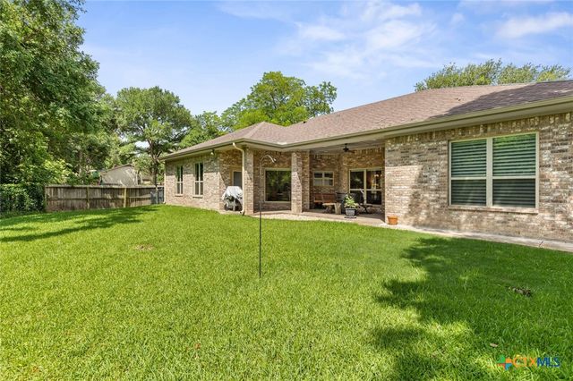 2809 Creek Side Drive, Temple, TX 76502