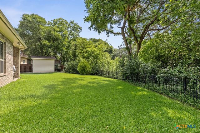2809 Creek Side Drive, Temple, TX 76502