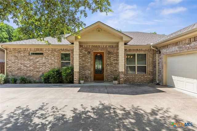 2809 Creek Side Drive, Temple, TX 76502