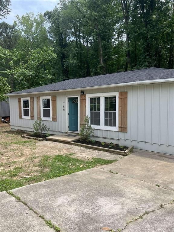 755 Cascade Drive, Forest Park, GA 30297
