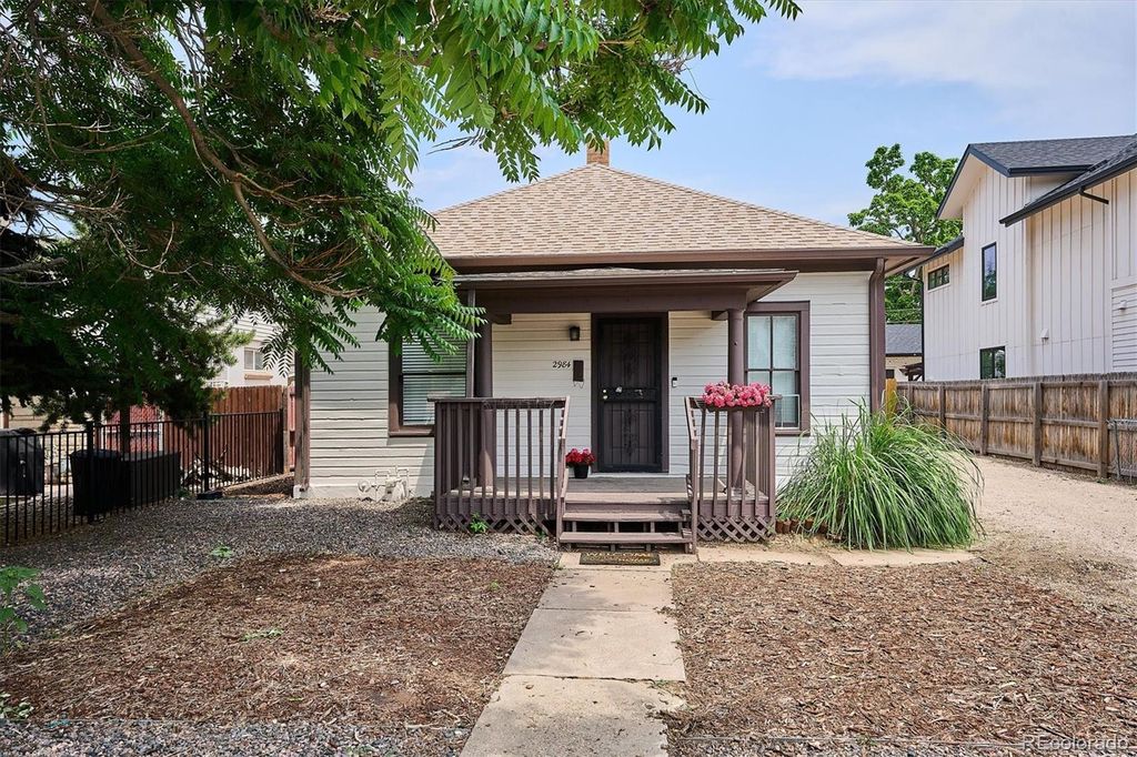 2984 S Delaware Street, Englewood, CO 80110