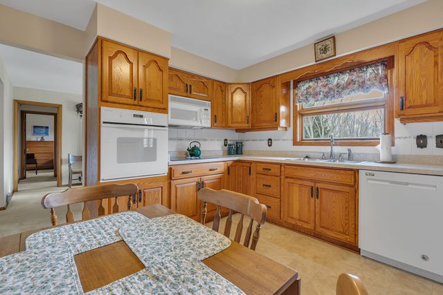 452 Center Grange ROAD, Center Twp, PA 15061