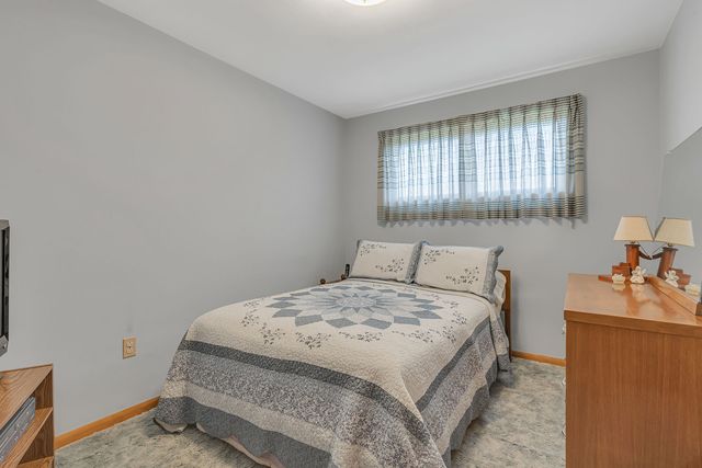 452 Center Grange ROAD, Center Twp, PA 15061