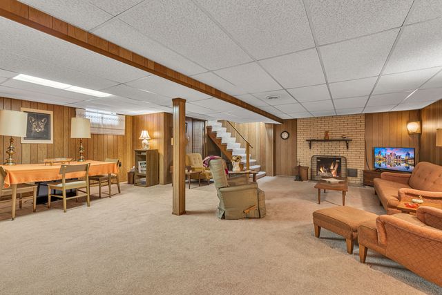 452 Center Grange ROAD, Center Twp, PA 15061