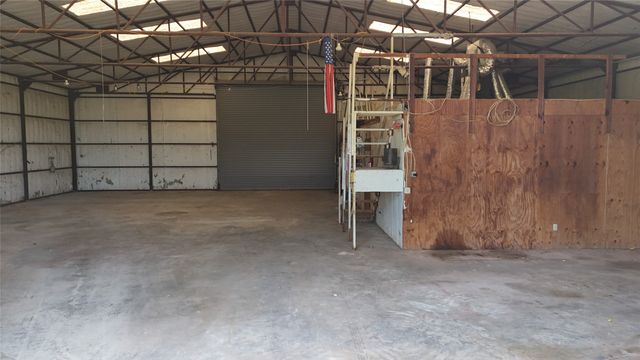 278 County Road 4460, Decatur, TX 76234
