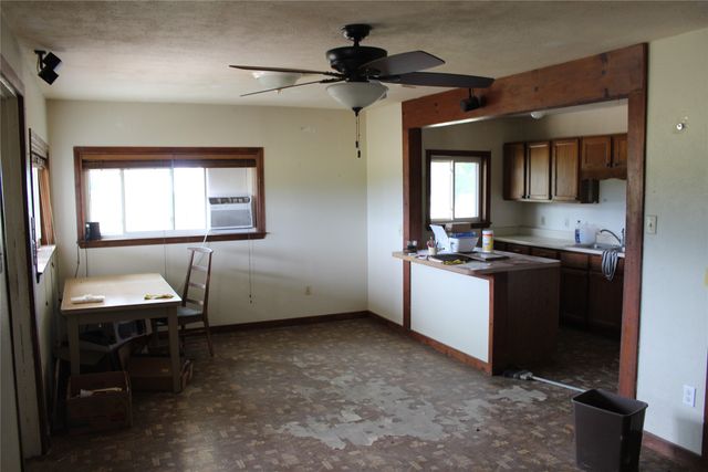 278 County Road 4460, Decatur, TX 76234