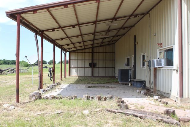278 County Road 4460, Decatur, TX 76234