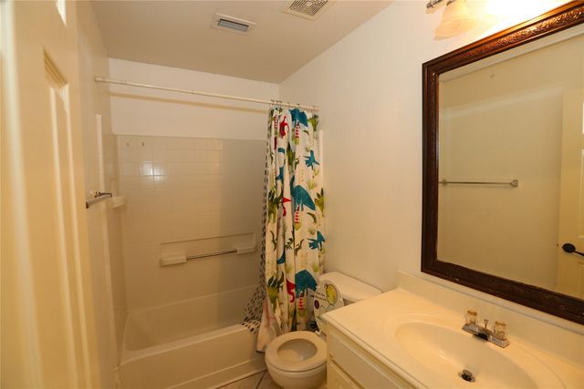 10433 E Lake Terrace, Fort Worth, TX 76053